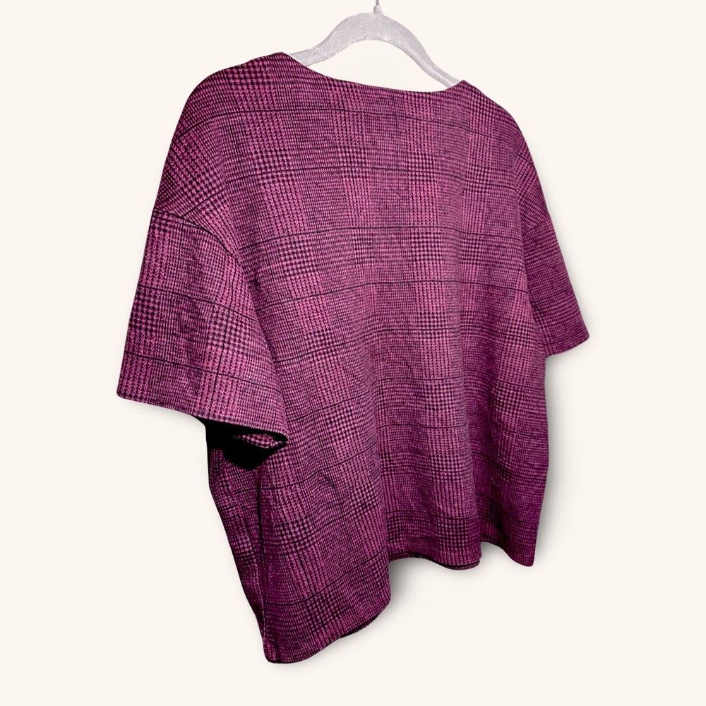 Banana Republic Short Sleeve Cropped Knit Top